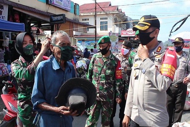 Prajurit TNI Dikerahkan...