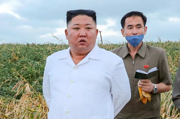 Kim Jong-un Tolak Masker...