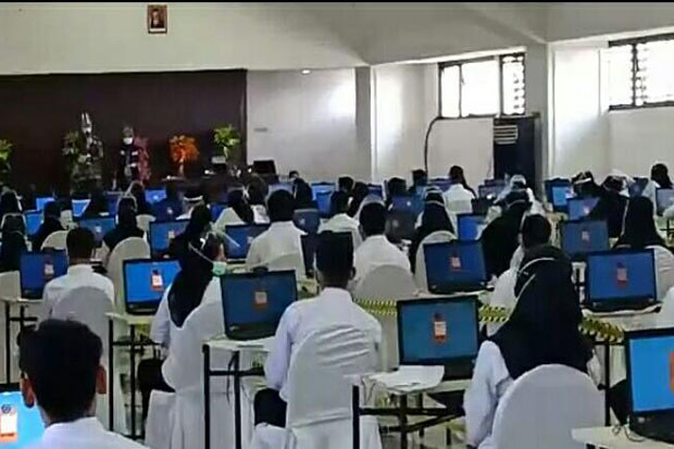 Tiga Peserta Tes SKB...