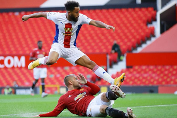 Babak I: Gol Cepat Crystal...