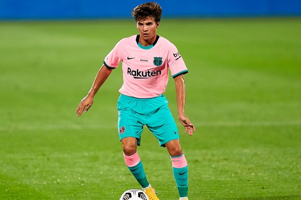 Koeman Sarankan Puig...