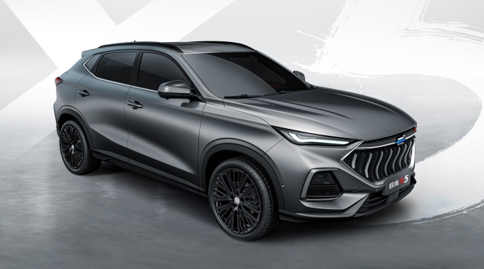 SUV Buatan China yang...