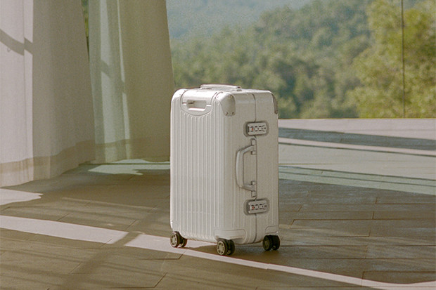 Rimowa Luncurkan Dua...
