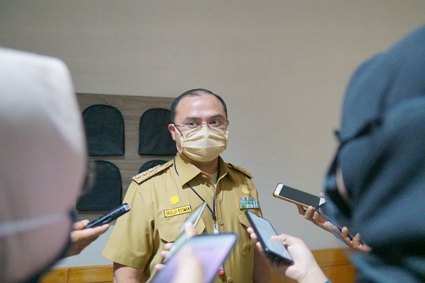 Gubernur Perintahkan...