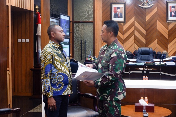 Legislator Asal Papua...