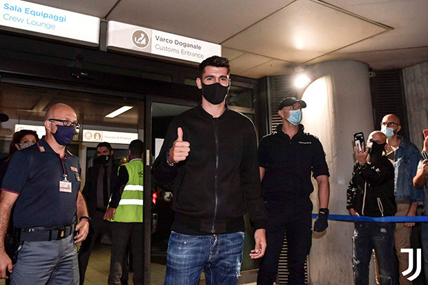 Resmi, Juventus Pulangkan...