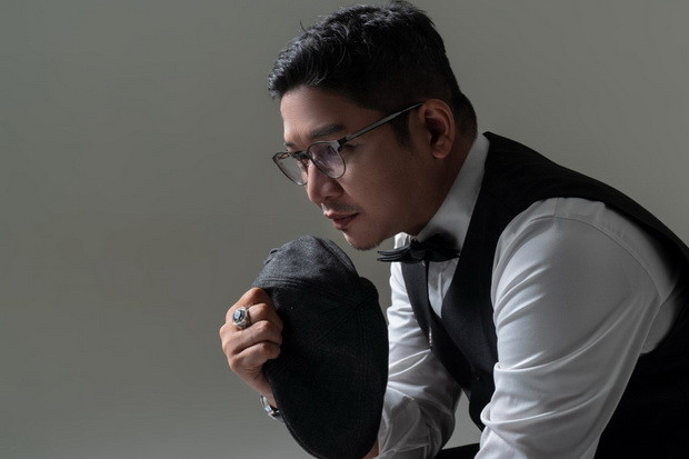 Keluarkan Album Solo...