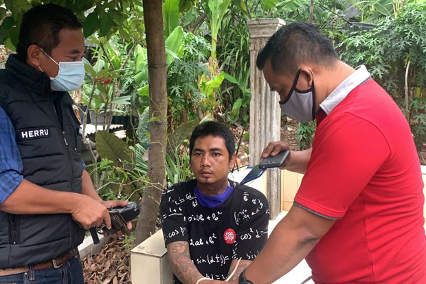Modus Salah Alamat,...