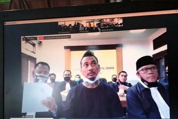 Jalani Sidang, Jerinx...