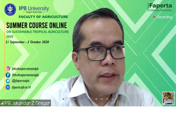 IPB University Gelar...