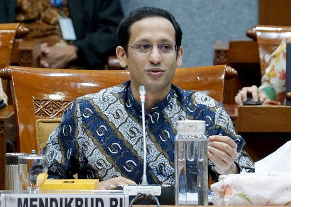 Daftar Aplikasi dan...