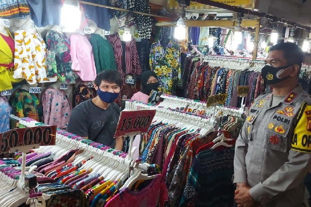 Kapolda Pantau Pasar...