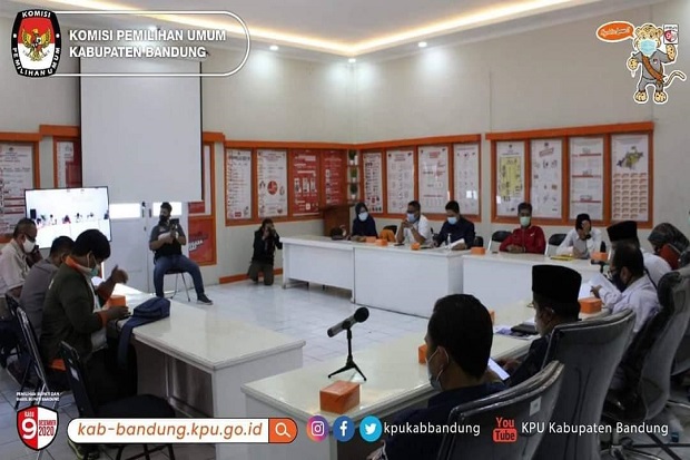 3 Paslon Resmi Bersaing...