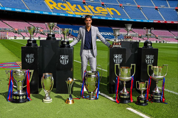 Panggung di Barcelona...