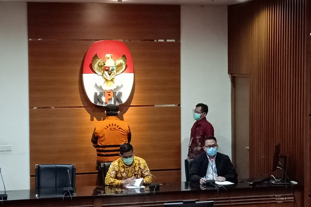 Mantan Kepala Dinas...
