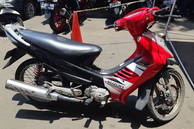 Motor Kesayangan Dicuri,...