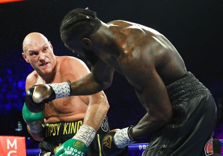 Karena Uang Tyson Fury...