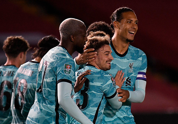Liverpool Bentrok Arsenal...