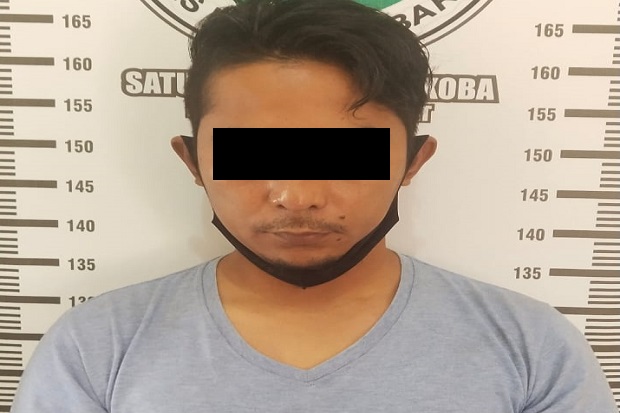 Simpan Sabu di Mobil,...