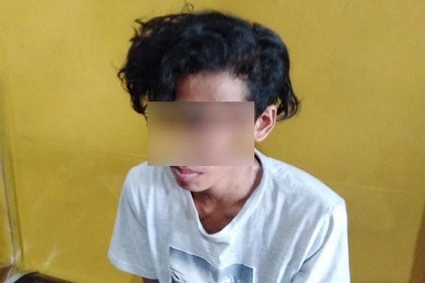 Pemuda di Medan Labuhan...