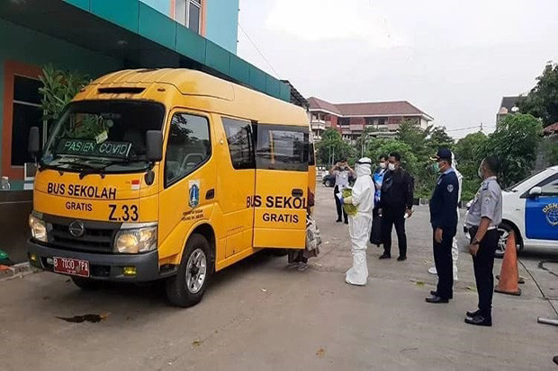 Bus Sekolah DKI Bawa...
