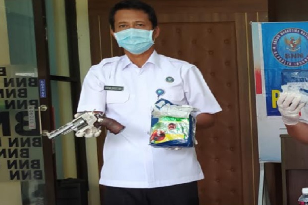 Penyelundupan 4 Kg Sabu...