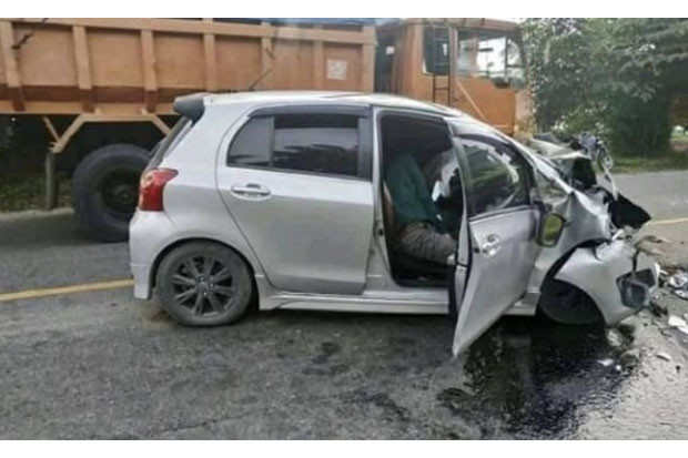 Yaris vs Truk, Seorang...