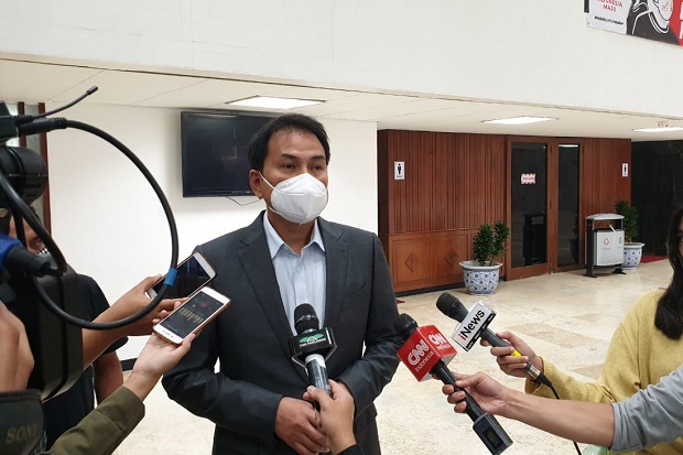 Pilkada di Tengah Pandemi,...