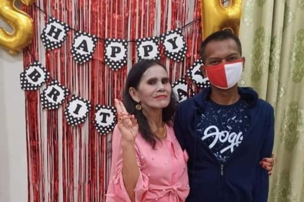 OMG Luna Maya Menikah...