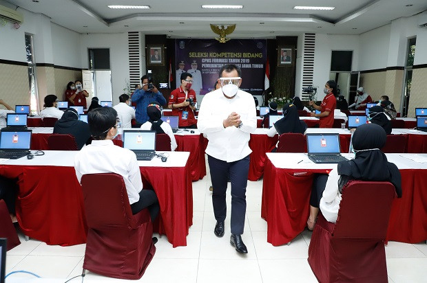 Ribuan CPNS Beradu Nasib...