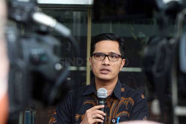 Febri Diansyah Sebut...