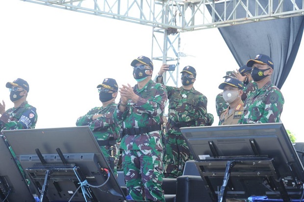 KSAU: Latihan Sikatan...