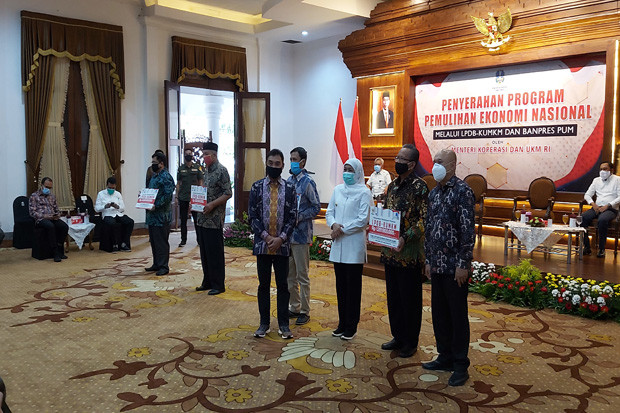 Sebanyak 1,1 Juta UMKM...
