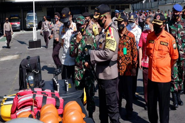 8 Kecamatan di Kabupaten...