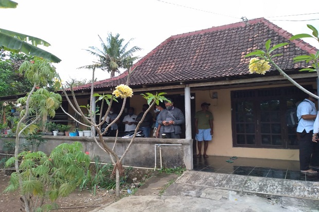 Warga yang Ditangkap...
