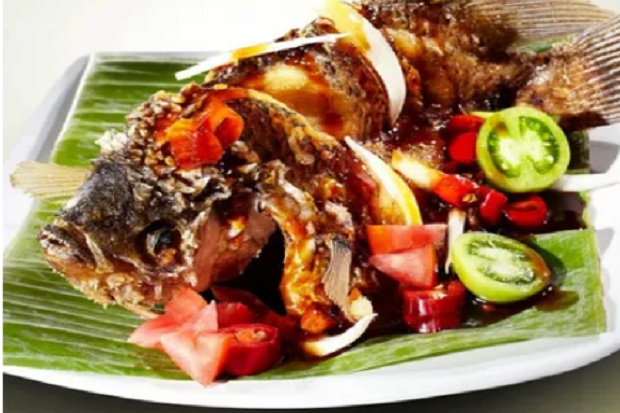 Gurame Goreng Acar Kecap,...