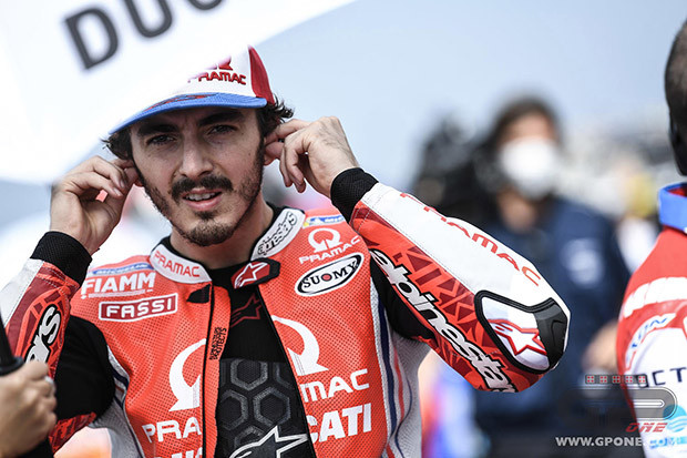 Bagnaia Merasa Terlalu...