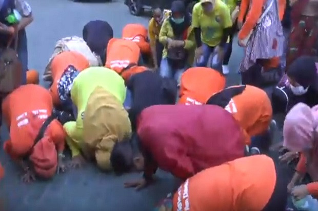 Empat Terdakwa Karyawan...