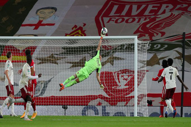 Bernd Leno si Penyelamat...