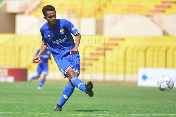 Persib Bandung Tetap...
