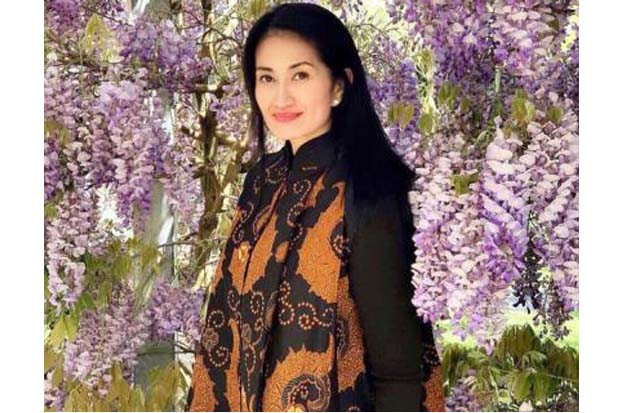 Thia Yufada: Batik Kebanggaan...