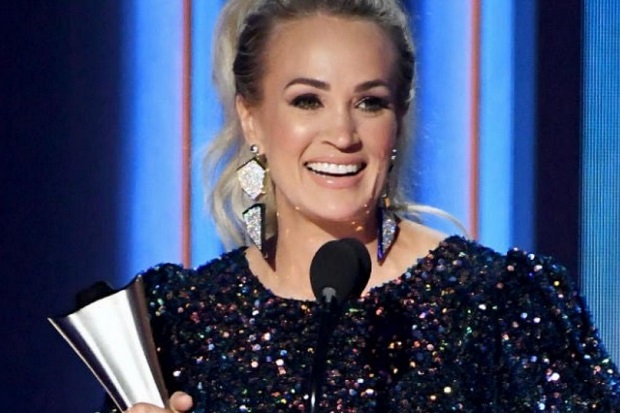 Carrie Underwood Pamer...