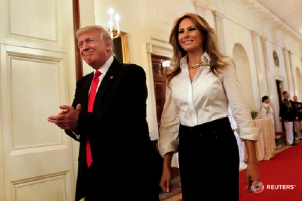 Trump dan Istri Positif...