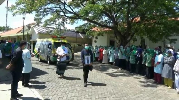 Dokter Muda di Tuban...