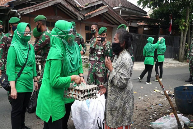 Warga Terimbas COVID-19...