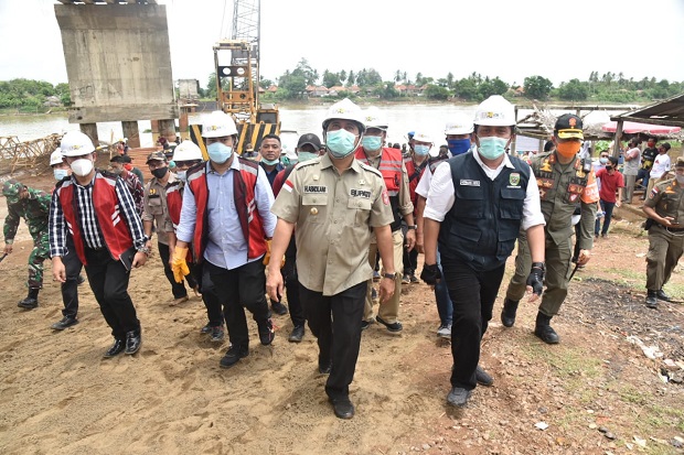 15 Tahun Mangkrak, Gubernur...