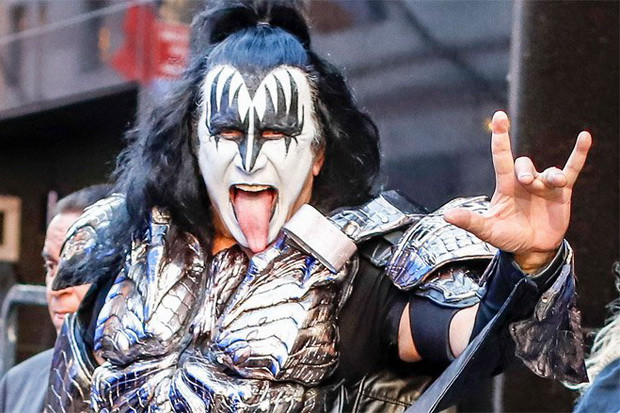 Pentolan Band Rock Kiss...
