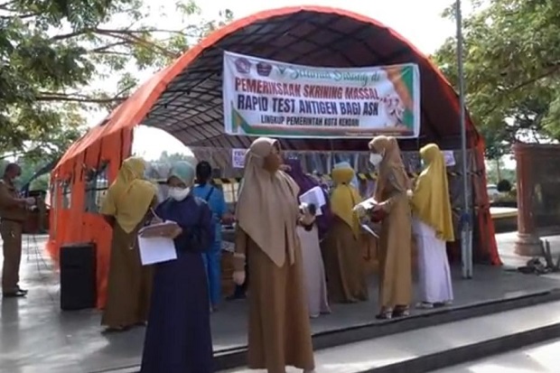 Ribuan ASN Pemkot Kendari...