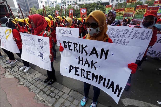 Kejam? RUU Ciptaker...