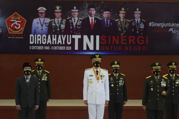 Rayakan HUT ke-75, Peran...